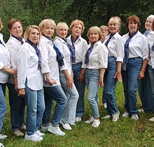 Активные гродненки золотого возраста  зажигают под латиноамериканскую музыку 