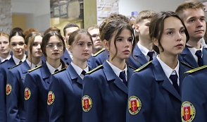 Более 50 студентов-таможников ГрГУ принесли клятву верности Родине
