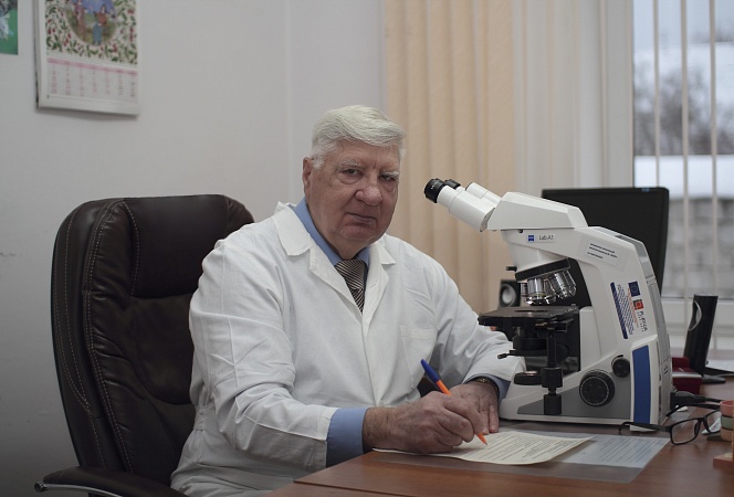 Патриарх патанатомии. Николай Лазаревич встречает 80-летие на рабочем посту