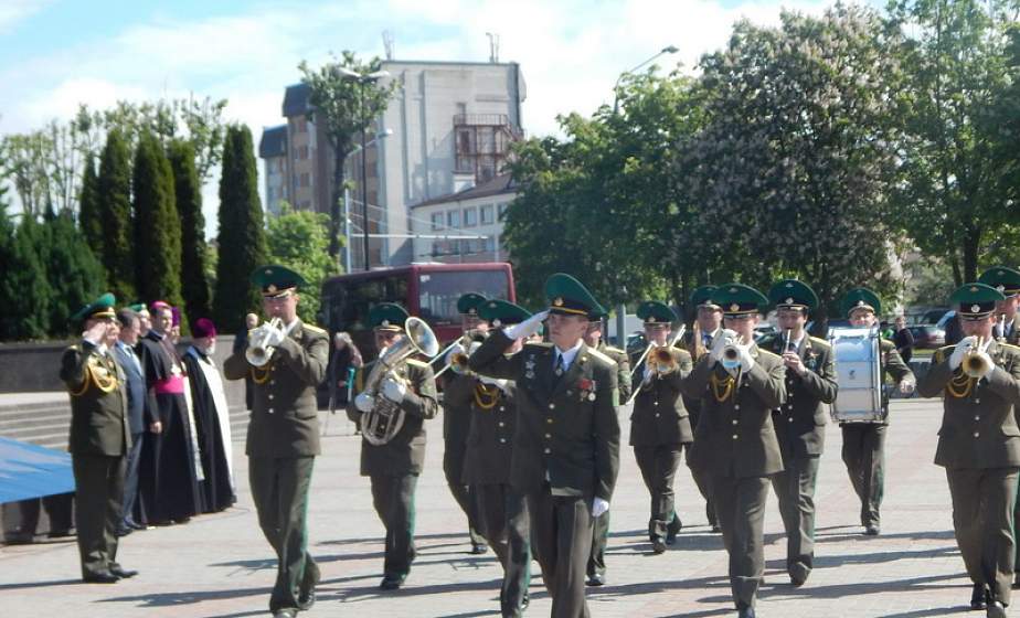 Военно-духовой оркестр Гродненской пограничной группы отмечает 45-летие