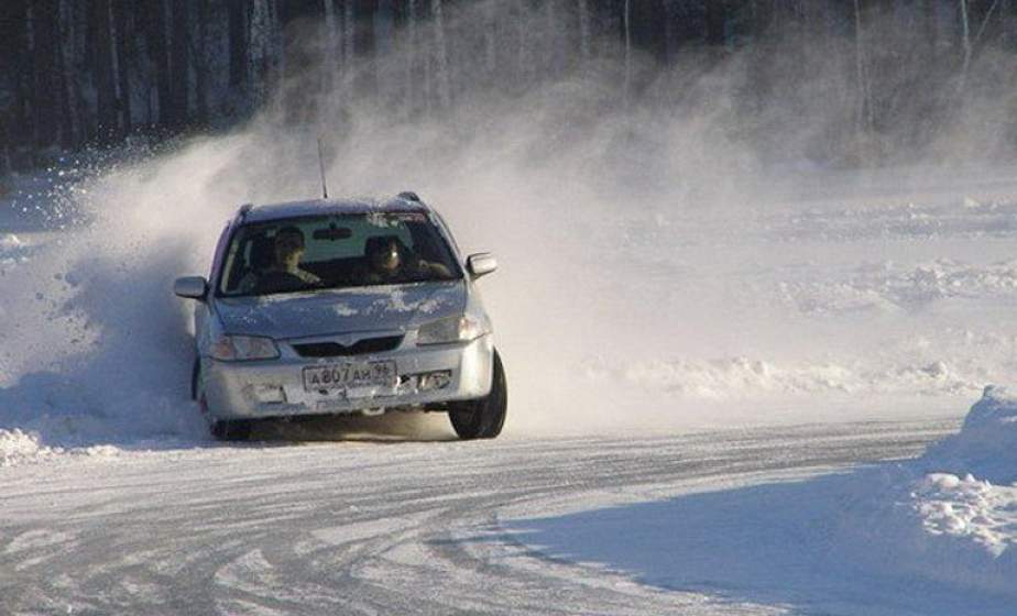 Как нельзя ездить в гололед?