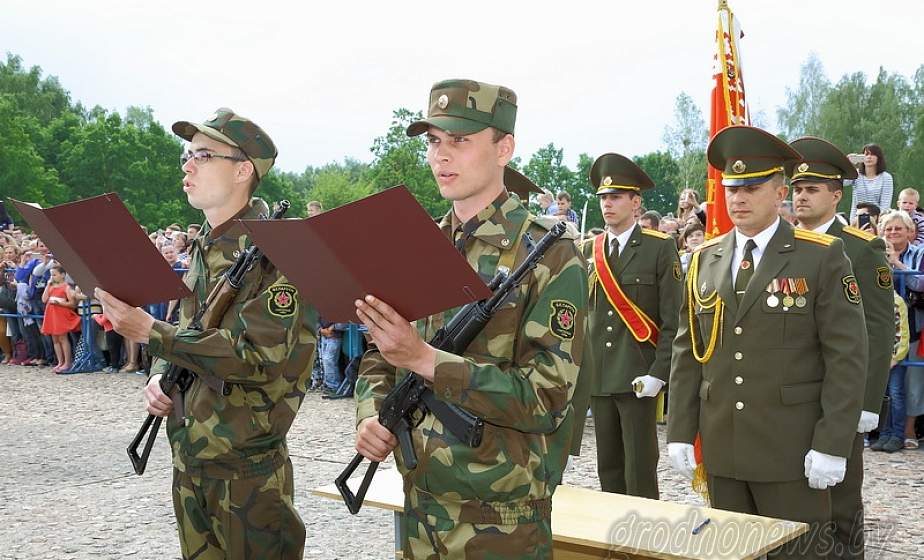 Военную присягу приняли новобранцы частей Гродненского гарнизона и Гродненской пограничной группы