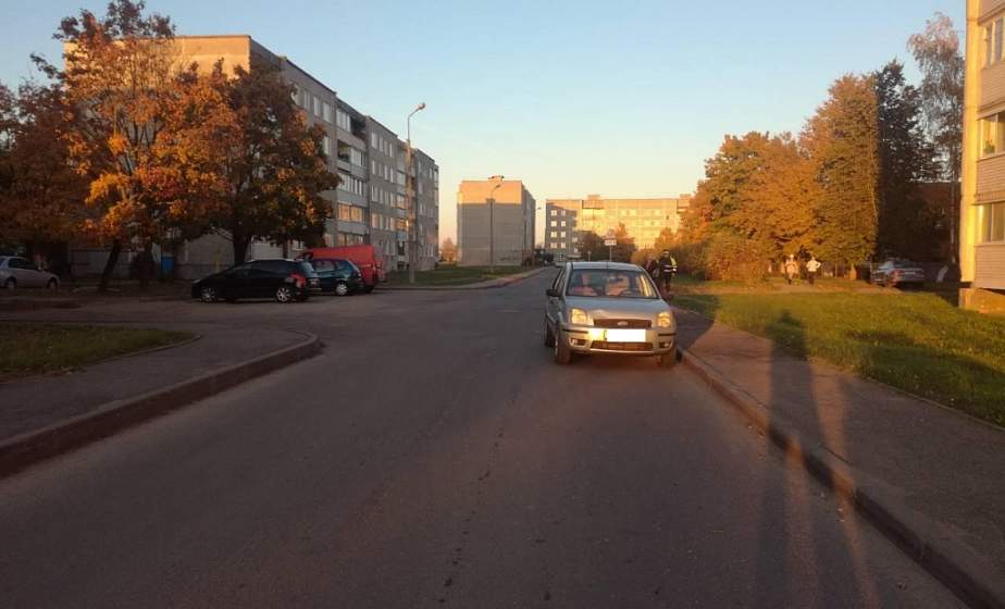 В Ошмянах в ДТП пострадал ребенок. Водитель: "В глаза светило солнце"