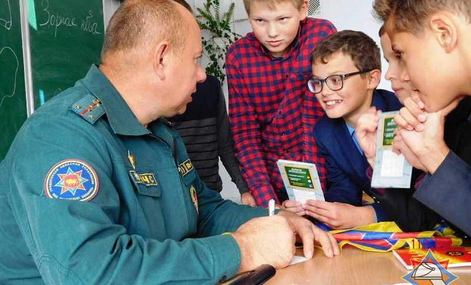 Юные спасатели. Акция «Молодежь за безопасность» проходит на Гродненщине