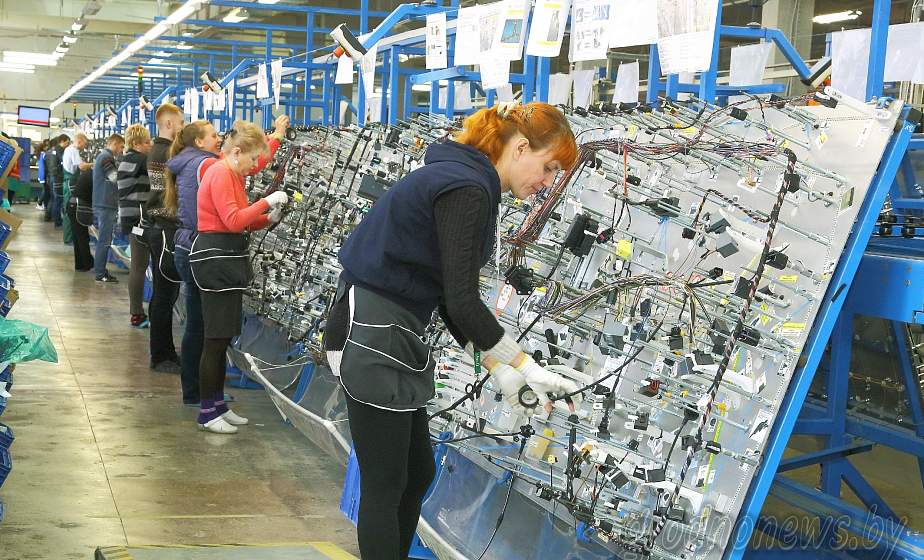 Для МАЗа, «Гомсельмаша», «Фольксвагена». ОАО «Радиоволна» расширяет рынок сбыта