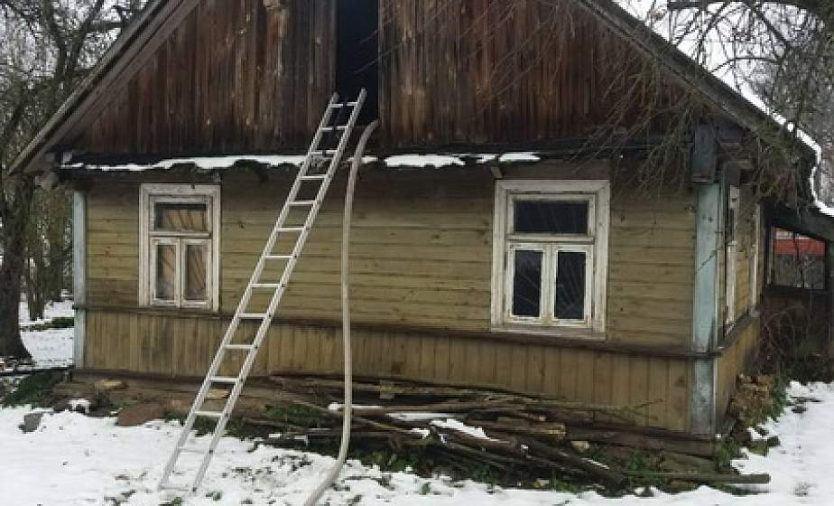 У печки случился «жар». Два пожара произошли в выходные в Гродненском районе 