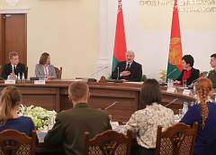 Александр Лукашенко пообщался с талантливой молодежью Гродно (видео)