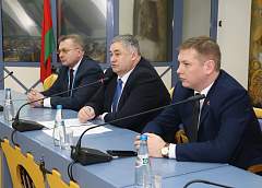 Новае да Дня беларускага пісьменства, сучасныя СМІ і інфармацыйная бяспека Міністр інфармацыі краіны Аляксандр Карлюкевіч у рамках адзінага дня інфармавання наведаў Карэліцкі раён (+ВІДЭА)