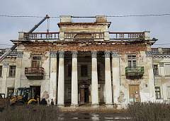 После Иордании - белорус. У усадьбы в Жемыславле новый хозяин и новые планы реставрации