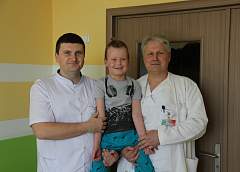 "Это очень редкое заболевание и вряд ли врачи раньше встречали такого больного". Как в Гродненской детской больнице спасли 7-летнего малыша 