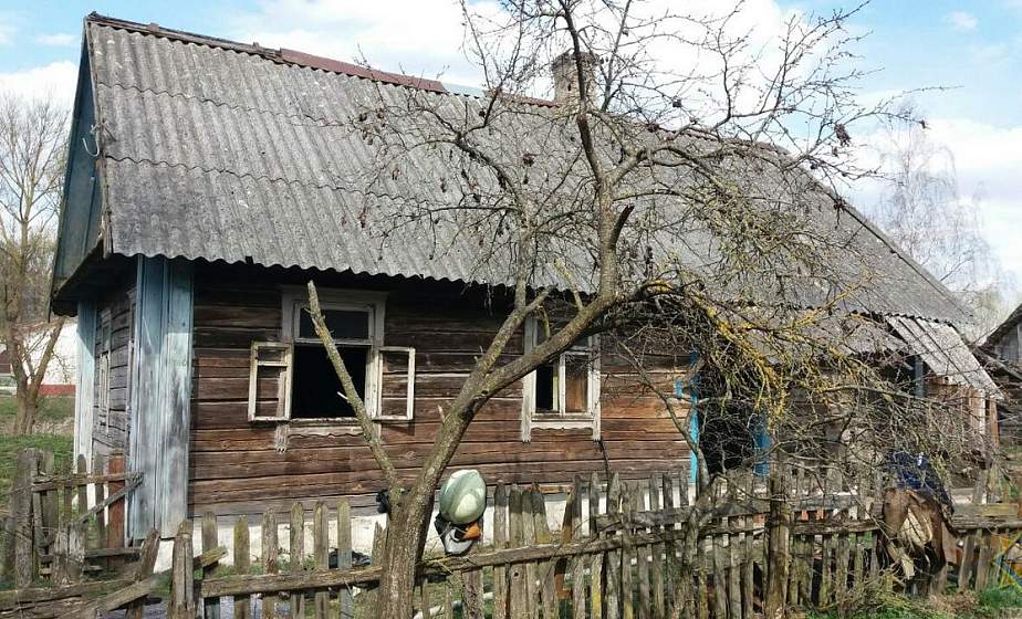 В Дятловском районе непотушенная сигарета привела к пожару 