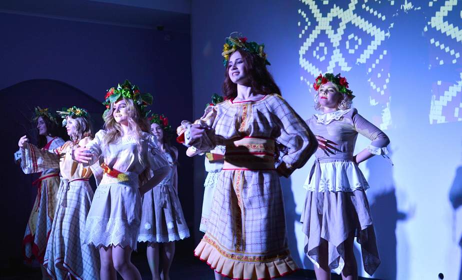 «Мисс старшеклассницу» выбрали в Скиделе