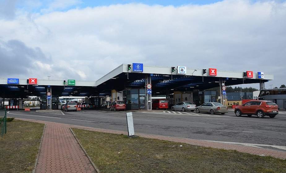 В пункте пропуска "Брузги" приостановлено оформление транспорта в обоих направлениях