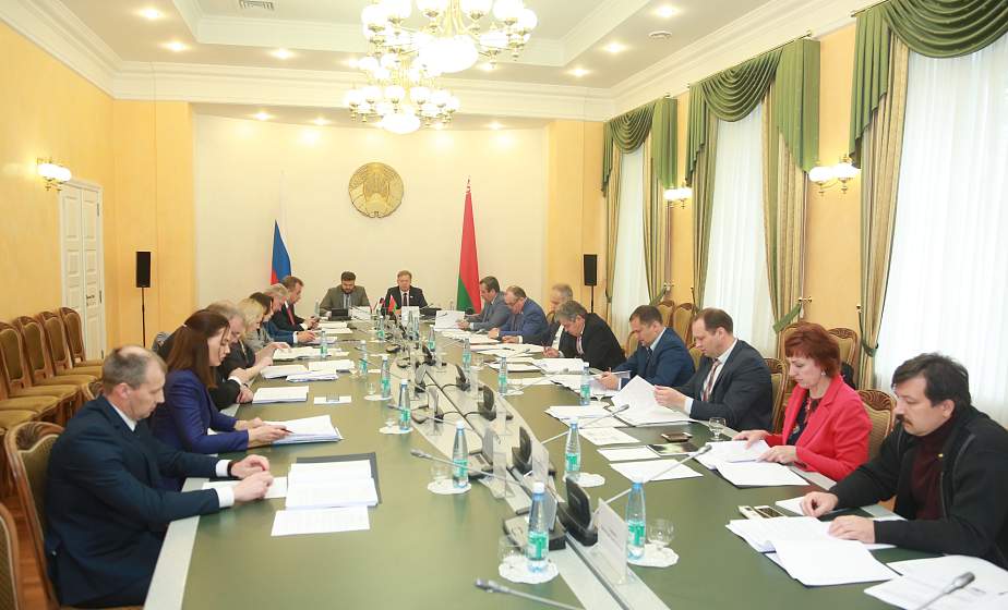 Предложение для российских лоукостов, статус легионеров в спорте. В Гродно прошло заседание Комиссии Парламентского собрания Беларуси и России 