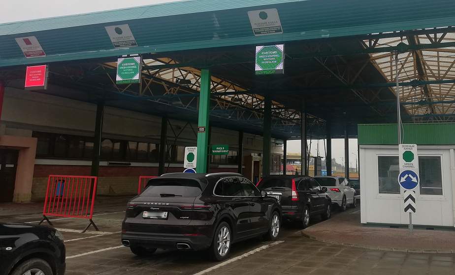 В пунктах пропуска Гродненской региональной таможни установили 50 информационных электронных табло ко II Европейским играм