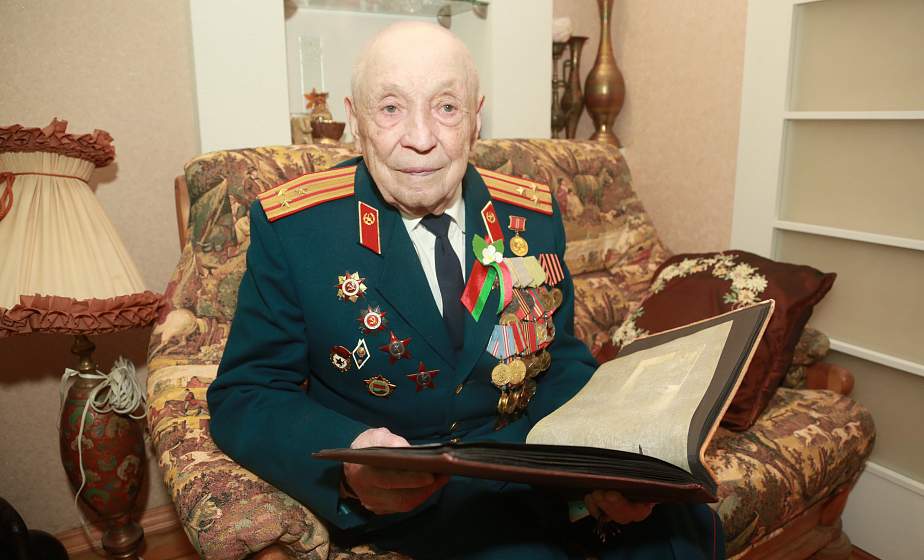 «Наше поколение знает цену жизни». Николай Павлов в проекте «Фото для ветерана» 