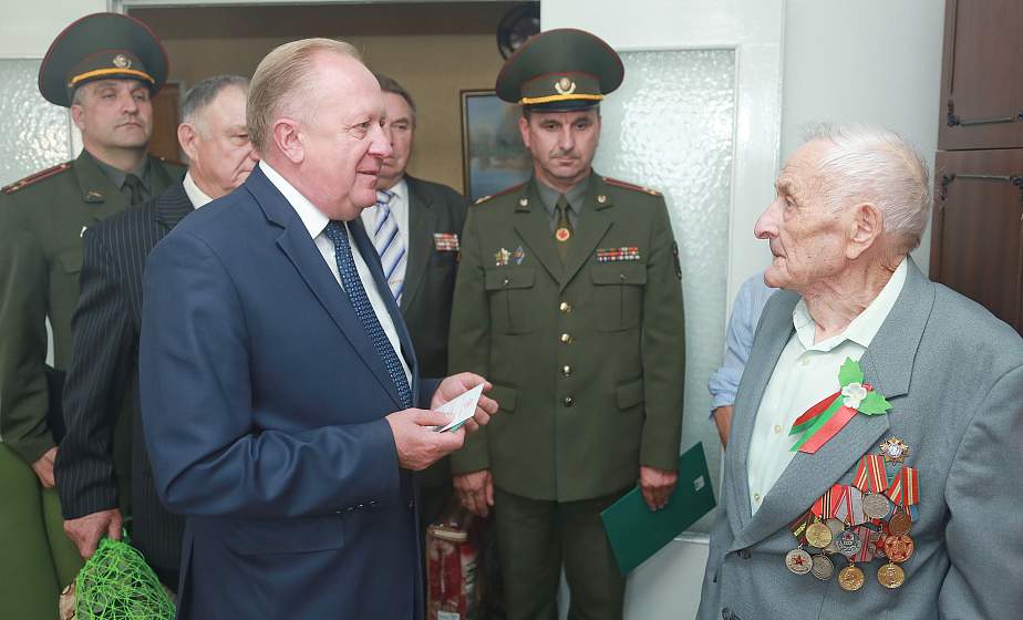 Фронтовые дороги Талгата Ганиева. О них ветеран вспоминал во время вручения юбилейной медали (+видео)