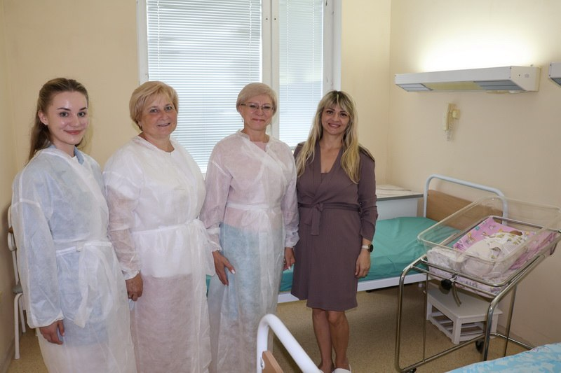 Новогрудчанку Елену Голабурду поздравили с рождением четвертого ребенка