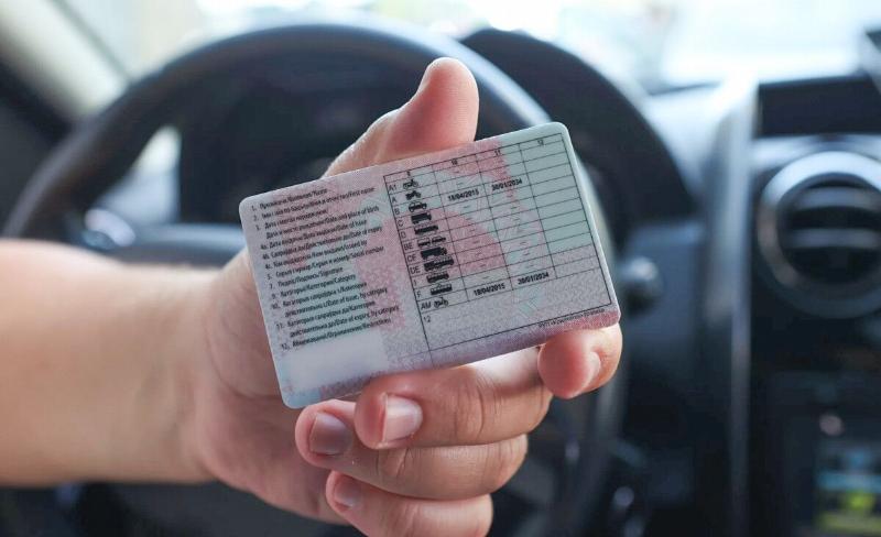 В Беларуси упростили процедуру получения водительских удостоверений для иностранцев