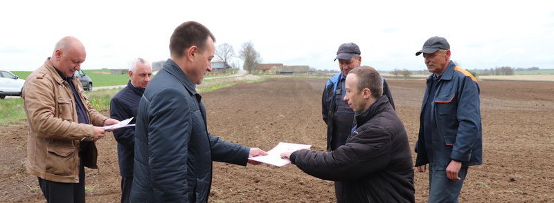 На Новогрудчине чествуют передовиков посевной