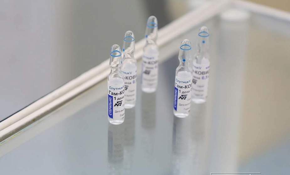 Прививать и перепрививать от коронавируса в Беларуси будут по-новому 8:35 22 июня 2022