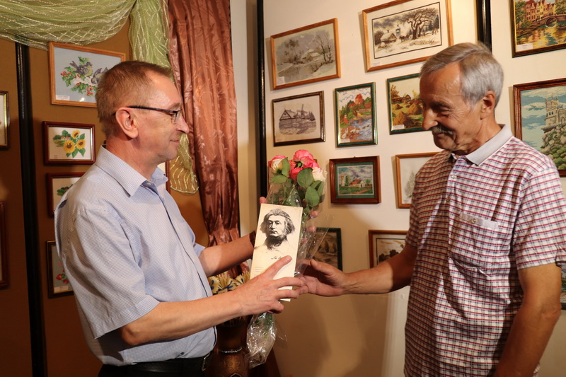 В доме-музее Адама Мицкевича состоялось открытие выставки  Леонтия Тихоновича «Прыгажосць роднай зямлi»