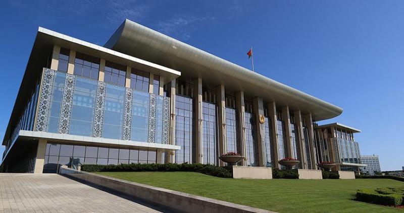 Для придания нового импульса партнерству. Александр Лукашенко пригласил Президента Мозамбика с визитом в Беларусь