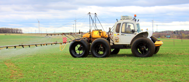 На полях СУП «АгроМолДар» кипит работа