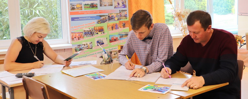 Прыёмная кампанія ў Навагрудскім сельскагаспадарчым прафесійным ліцэі ў самым разгары