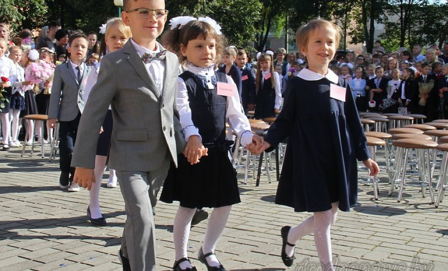 Спортинвентарь, столовые и безопасность. Школы области на готовность к новому учебному году