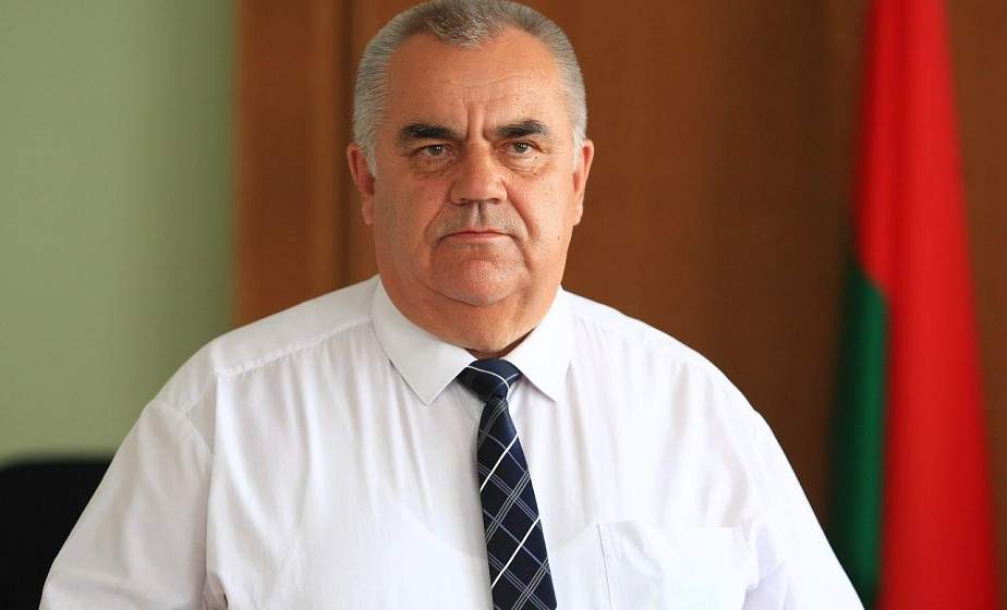 Заместитель председателя облисполкома Владимир Дешко провел субботнюю прямую линию с жителями Гродненщины 