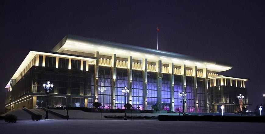 Александр Лукашенко поздравил Белорусское общество "Знание" с 75-летием