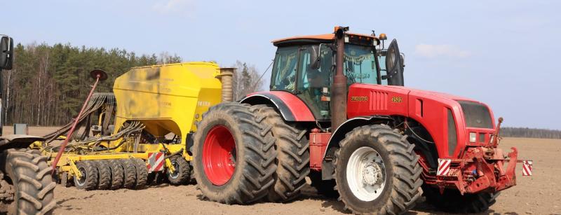 Хлеборобы филиала «Агро-Неман» активно включились в весеннюю посевную кампанию