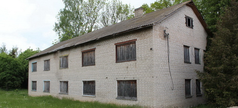 Когда хозяин только «на бумаге». В Новогрудском районе в этом году требуется провести снос 76 непригодных к эксплуатации старых зданий