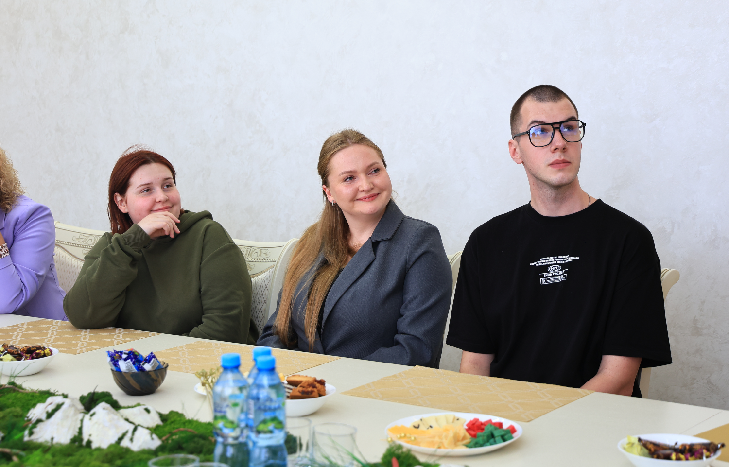 О чем говорили молодые специалисты филиала «Новогрудские Дары» во время «Диалога без галстуков»