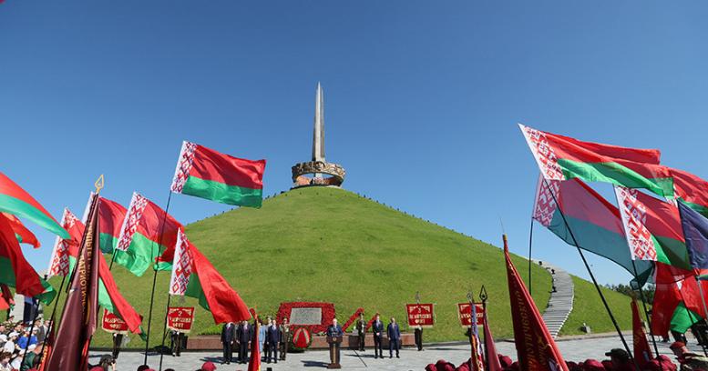 Александр Лукашенко: «Для большинства белорусов День Независимости означает мир»