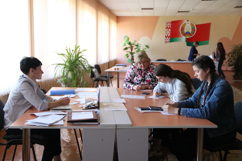 В колледжах Новогрудка завершилась вступительная компания