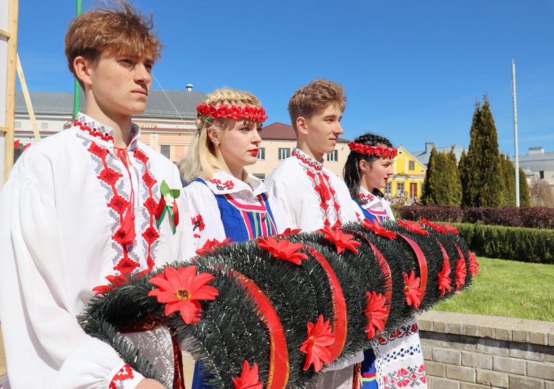 Великому подвигу – вечная слава! Новогрудчина отпраздновала День Победы 