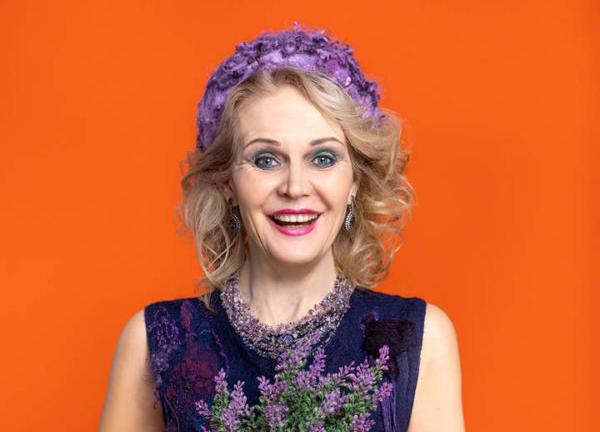 За красоту в любом возрасте! Календарь моделей 50+ появился в Беларуси