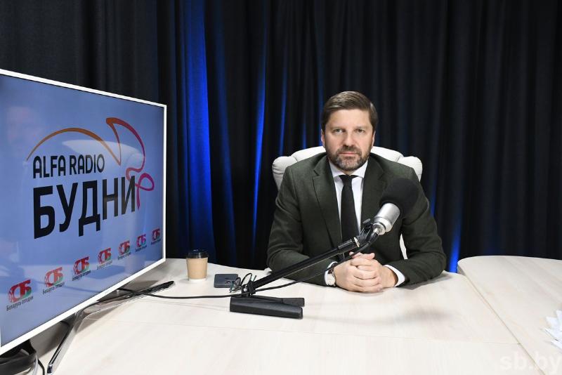 Иван Эйсмонт — об удалении YouTube-каналов ОНТ, СТВ и БелТА: откровенная атака на свободу слова