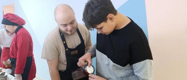 В Новогрудском государственном колледже прошло профориентационное мероприятие для учащихся школ района