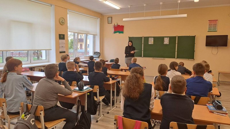 Каким должно быть питание школьника и сколько раз в день ребенку нужно кушать?
