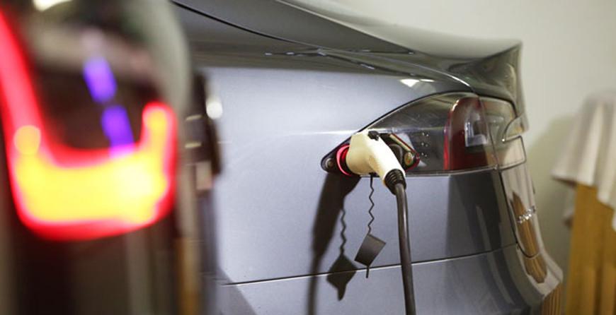 МНС: электромобили освобождены от транспортного налога до конца 2025 года