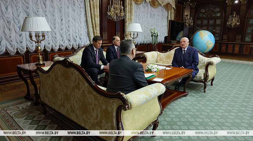 ecab17835d5be02bb50d615e3a00e078.jpg