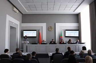 Готовность аграриев к посевной кампании и системную работу по формированию здорового образа жизни в трудовых коллективах рассмотрели в ходе заседания райисполкома