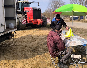 Под контролем ЦГЭ и профсоюза – условия труда и питания работников сельского хозяйства