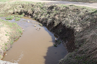 Чат-бот в действии: территория возле реки Чемеровка убрана, ограждение установлено