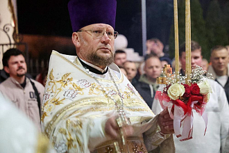 Сотни новогрудчан встретили Воскресение Христово в Свято-Никольском кафедральном соборе