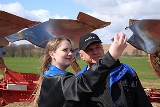 За штурвалом «космического корабля». День тракториста-машиниста глазами журналиста