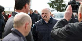 Началась большая командировка Александр Лукашенко в Гомельскую область